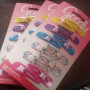 12 Floral Snap clips